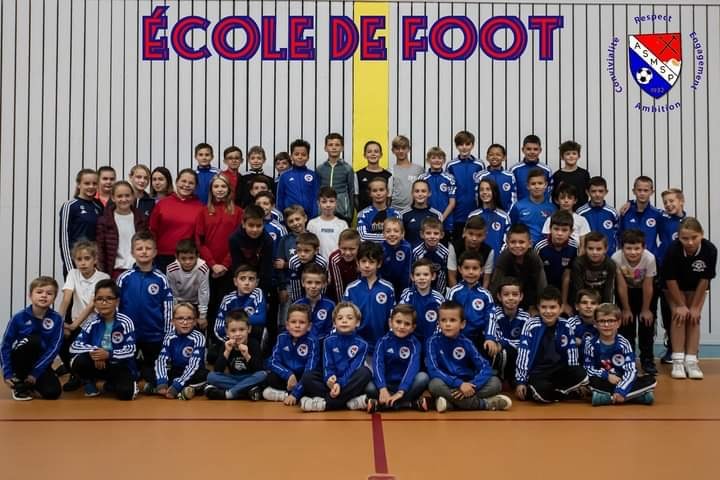 https://espace-ptl.ancv.com/appli/butterfly/data/medias_PA/PHOTOS/752052001001/7520520010015aSOXJCoF1-ecole de foot.jpg